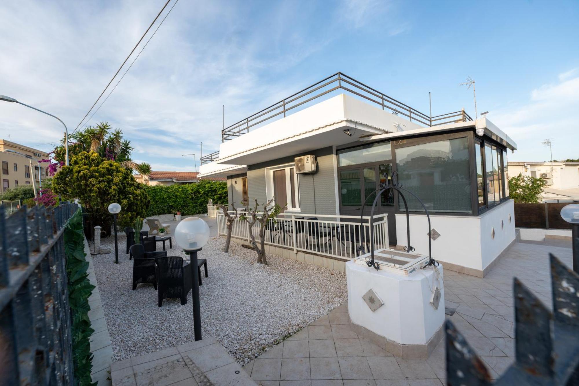 B&B Villa Achibea Αγκριτζέντο Εξωτερικό φωτογραφία